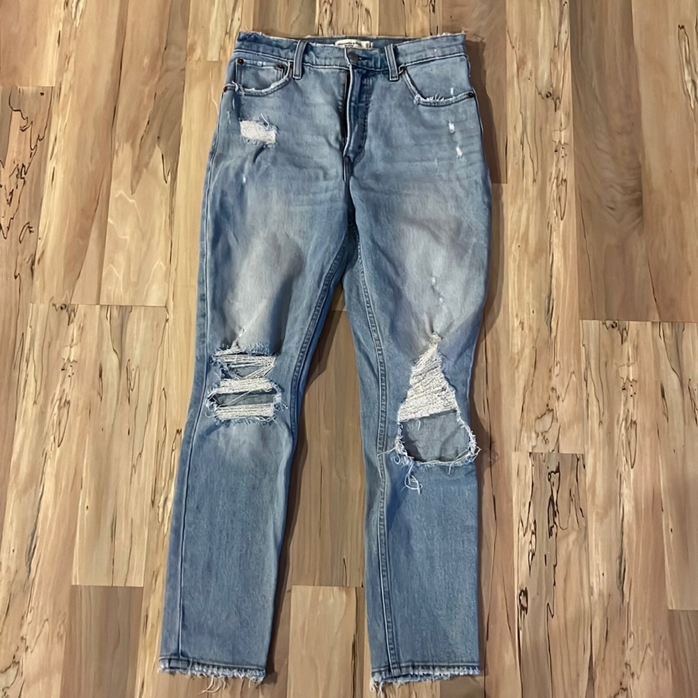 Abercrombie & Fitch High Rise Skinny Jean
